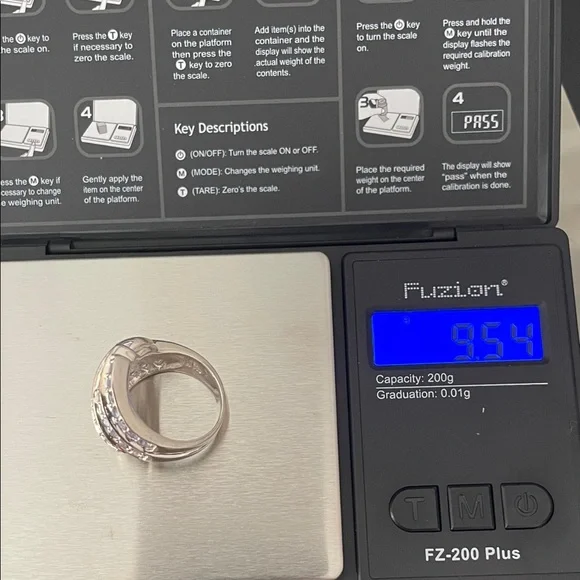 Sterling Silver Ring with Tanzanite Stones - Picture 10 of 10